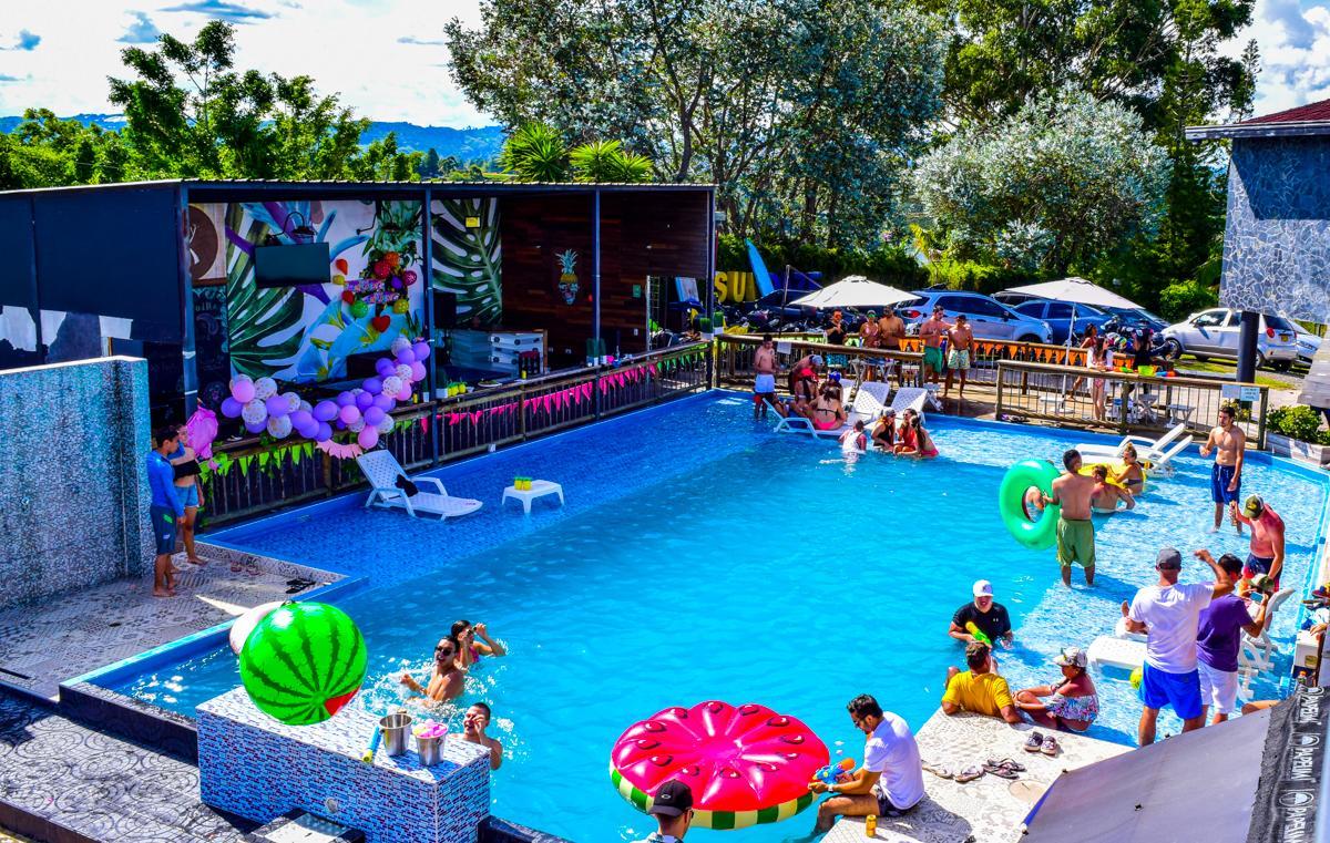 Happy Buddha Hostel & LodgeGuatapé エクステリア 写真
