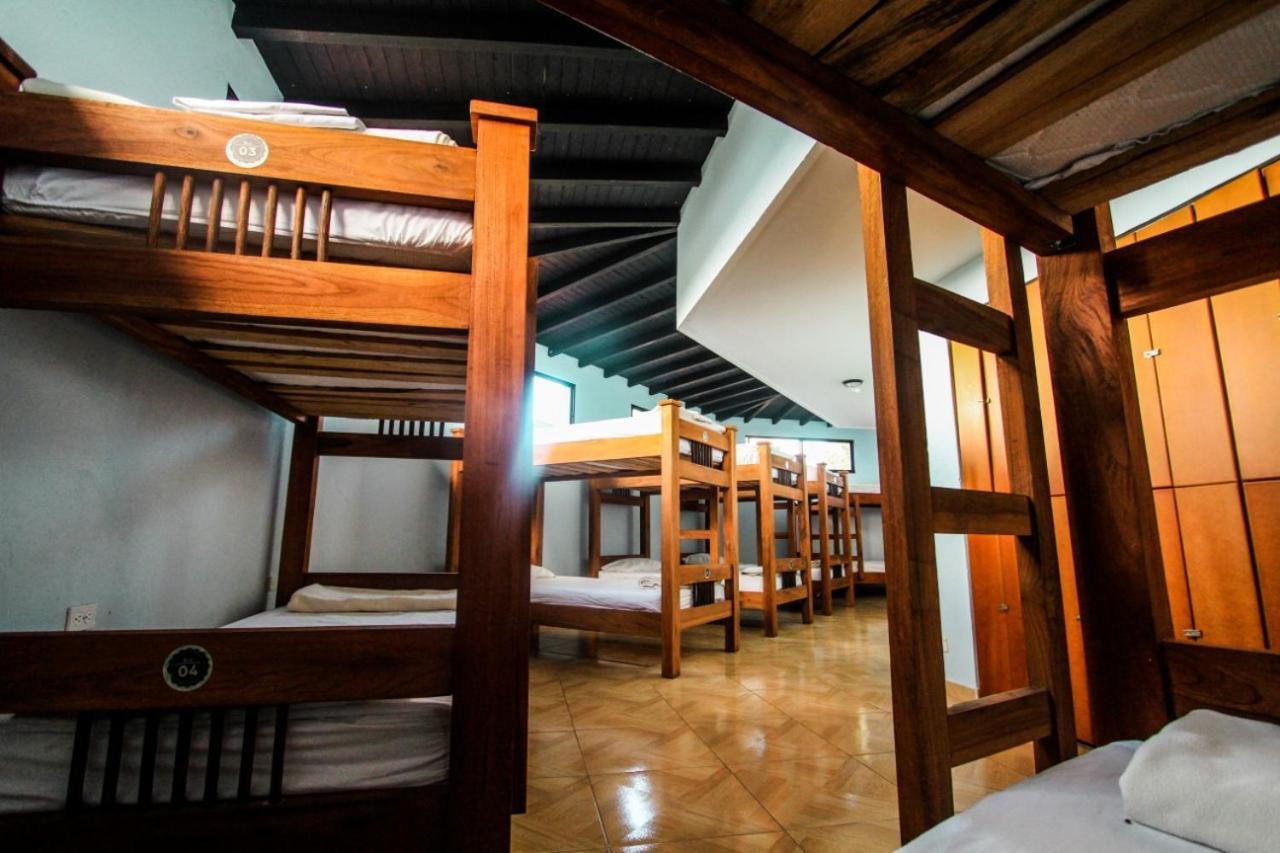 Happy Buddha Hostel & LodgeGuatapé 部屋 写真