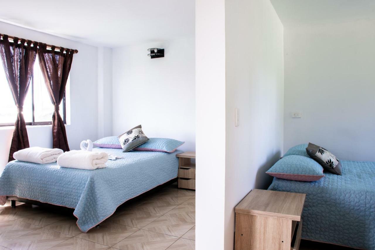 Happy Buddha Hostel & LodgeGuatapé エクステリア 写真